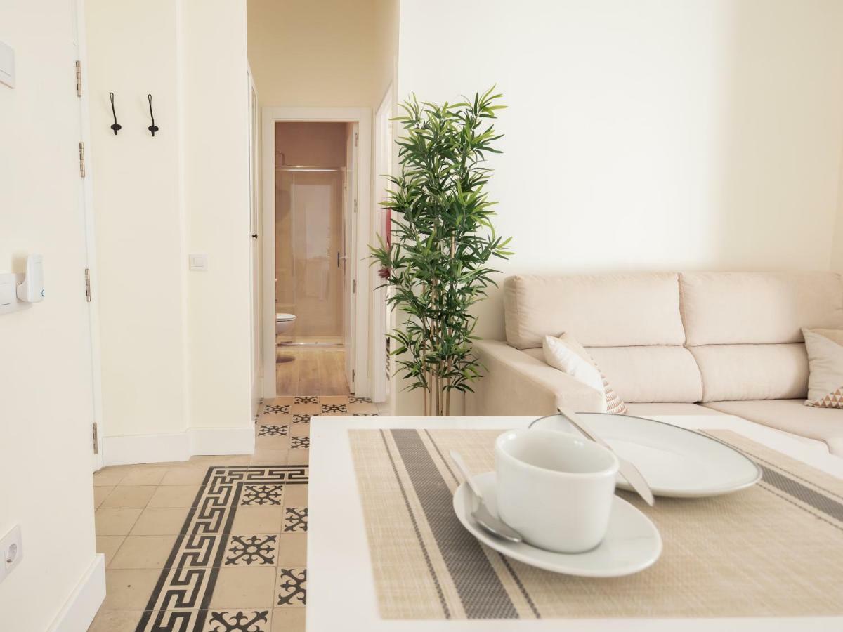 Home In Seville Luxury V33-1A ภายนอก รูปภาพ