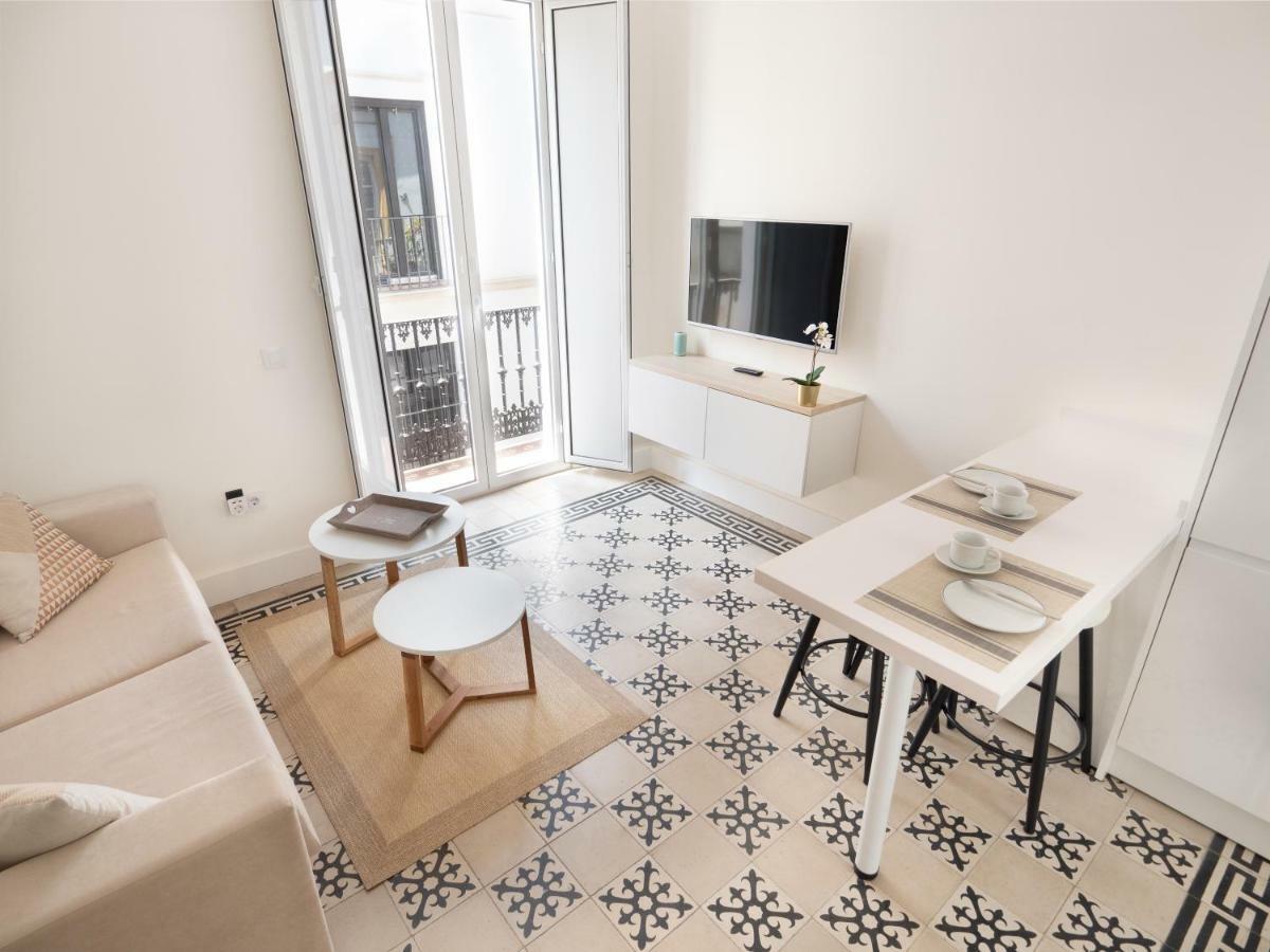 Home In Seville Luxury V33-1A ภายนอก รูปภาพ